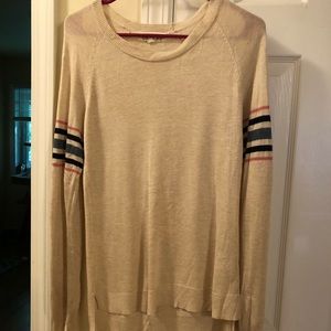 Light sweater/ Long sleeve